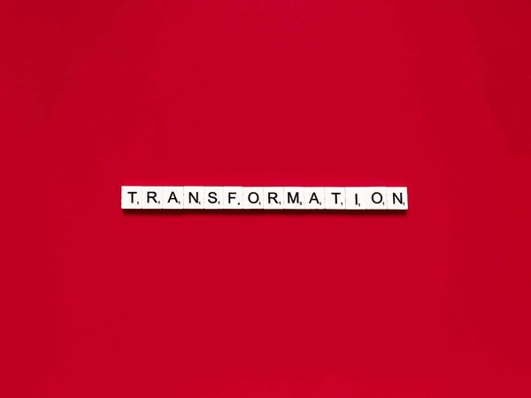 Comment les évolutions des processeurs dédiés à l'IA transforment-elles l'analyse de données ?